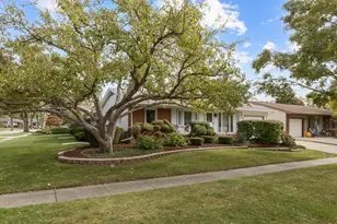 851 Crest Ave, Elk Grove Village, IL 60007 - Photo 22