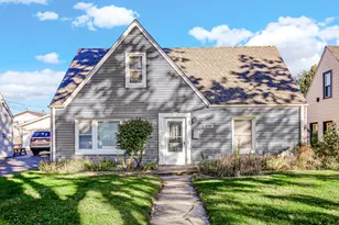 4320 W 99th Pl, Oak Lawn, IL 60453 - Photo 1