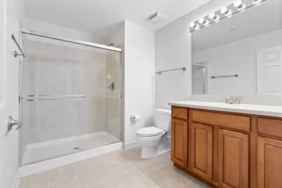 9360 Skokie Boulevard #517, Skokie, IL 60077 - Photo 28