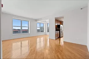 9360 Skokie Blvd, Skokie, IL 60077 - Photo 8