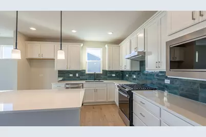 3262 Oak Creek Lane, Aurora, IL 60503 - Photo 8