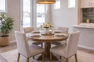 3262 Oak Creek Ln, Aurora, IL 60503 - Photo 6