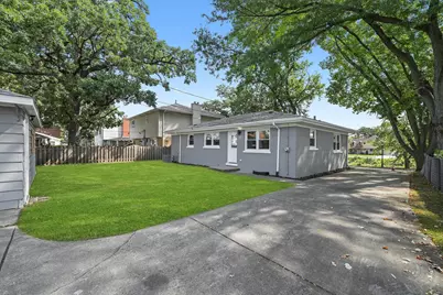 9624 W Shore Drive, Oak Lawn, IL 60453 - Photo 36