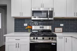 9624 W Shore Dr, Oak Lawn, IL 60453 - Photo 8