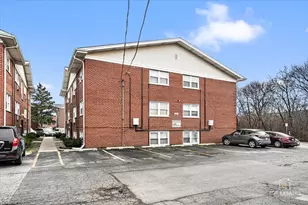 10154 Hartford Ct, Schiller Park, IL 60176 - Photo 22