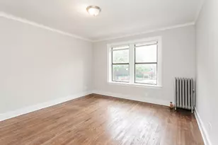 6959 S Paxton Ave, Chicago, IL 60649 - Photo 10