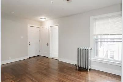 6949 S Paxton Avenue #3C, Chicago, IL 60649 - Photo 4