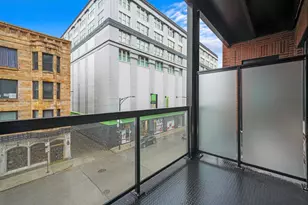 323 S Racine Ave, Chicago, IL 60607 - Photo 18