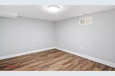 7725 S St Louis Avenue, Chicago, IL 60652 - Photo 22