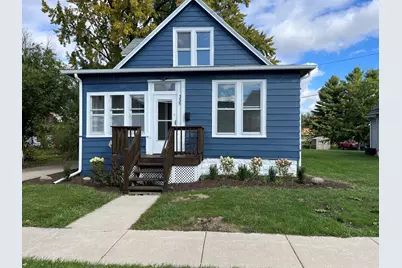 335 North Avenue, Sycamore, IL 60178 - Photo 1