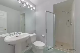 1351 S Clark St, Chicago, IL 60605 - Photo 18