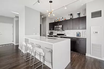 8 E Randolph Street #3004, Chicago, IL 60601 - Photo 6