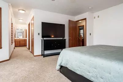 2501 Meadow View Lane, Rockford, IL 61102 - Photo 24