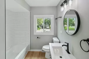 242 S Harper Ave, Glenwood, IL 60425 - Photo 12