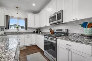 24458 S Saint Paul Ave, Channahon, IL 60410 - Photo 6