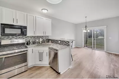 341 John M Boor Drive, Gilberts, IL 60136 - Photo 6