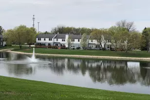 1712 Coach Dr, Naperville, IL 60565 - Photo 24