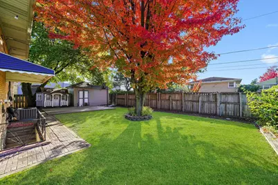 3801 W Sherwin Avenue, Lincolnwood, IL 60712 - Photo 18