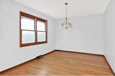 7006 Wilcox Avenue, Darien, IL 60561 - Photo 6