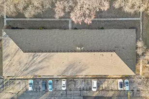 500 Chase Dr, Clarendon Hills, IL 60514 - Photo 32