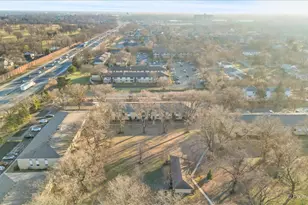 500 Chase Dr, Clarendon Hills, IL 60514 - Photo 34