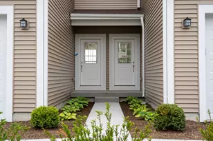 513 Amherst Dr, Sycamore, IL 60178 - Photo 2