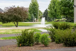 513 Amherst Dr, Sycamore, IL 60178 - Photo 30