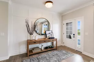 24 Hawthorn Rdg Dr, Hawthorn Woods, IL 60047 - Photo 2