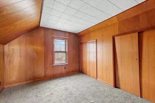 242 E Pine St, Paxton, IL 60957 - Photo 18