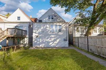 3404 N Kilbourn Avenue #2, Chicago, IL 60641 - Photo 10