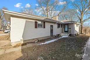 512 S Wall St, Kankakee, IL 60901 - Photo 4