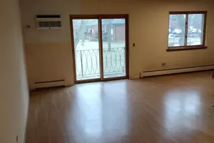 1210 N Dale Ave, Arlington Heights, IL 60004 - Photo 2