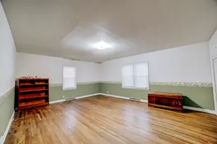 602 E Cherry St, Watseka, IL 60970 - Photo 28