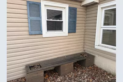 602 E Cherry Street, Watseka, IL 60970 - Photo 4