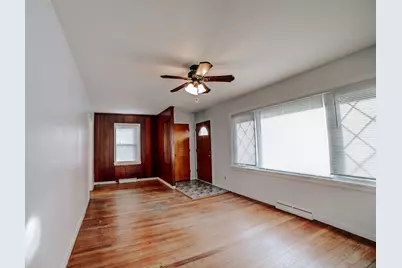 602 E Cherry Street, Watseka, IL 60970 - Photo 16