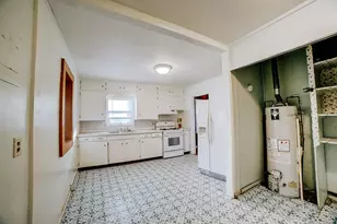 602 E Cherry St, Watseka, IL 60970 - Photo 10