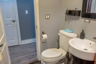 1645 N Monticello Ave, Chicago, IL 60647 - Photo 18
