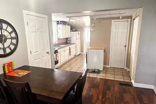 1520 Spruce St, Quincy, IL 62301 - Photo 6