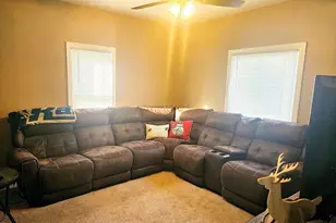 1520 Spruce St, Quincy, IL 62301 - Photo 4