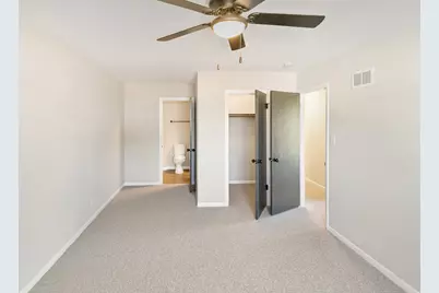 19520 Lake Lynwood Drive, Lynwood, IL 60411 - Photo 12