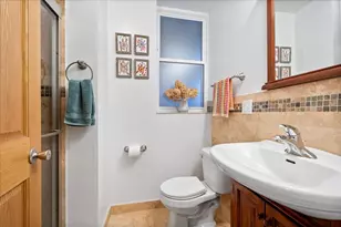 1118 W Pratt Blvd, Chicago, IL 60626 - Photo 14