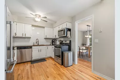 [Address not provided], Naperville, IL 60563 - Photo 14