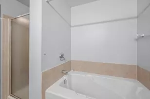 3100 Town Square Dr, Rolling Meadows, IL 60008 - Photo 12