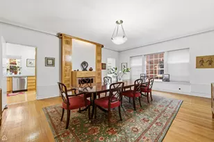 4933 S Woodlawn Ave, Chicago, IL 60615 - Photo 8