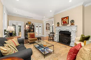 201 Scottswood Rd, Riverside, IL 60546 - Photo 14