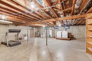 313 N Raven Rd, Shorewood, IL 60404 - Photo 22