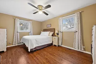 1351 Brentwood Ln, Wheaton, IL 60189 - Photo 18