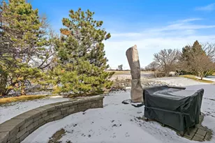 13454 Delaney Rd, Huntley, IL 60142 - Photo 18