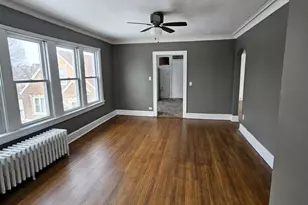 2626 W 96th Pl, Evergreen Park, IL 60805 - Photo 12