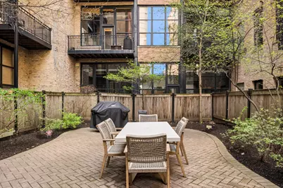 226 N Clinton Street #510, Chicago, IL 60661 - Photo 16